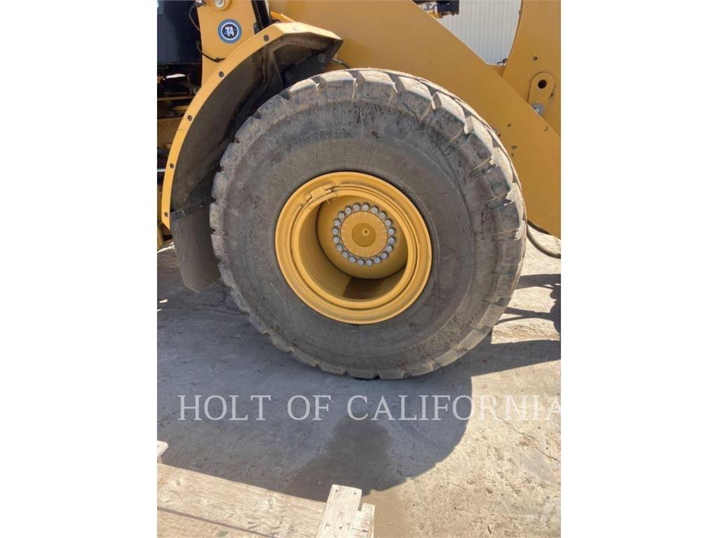 CAT 950 Фронтальные погрузчики