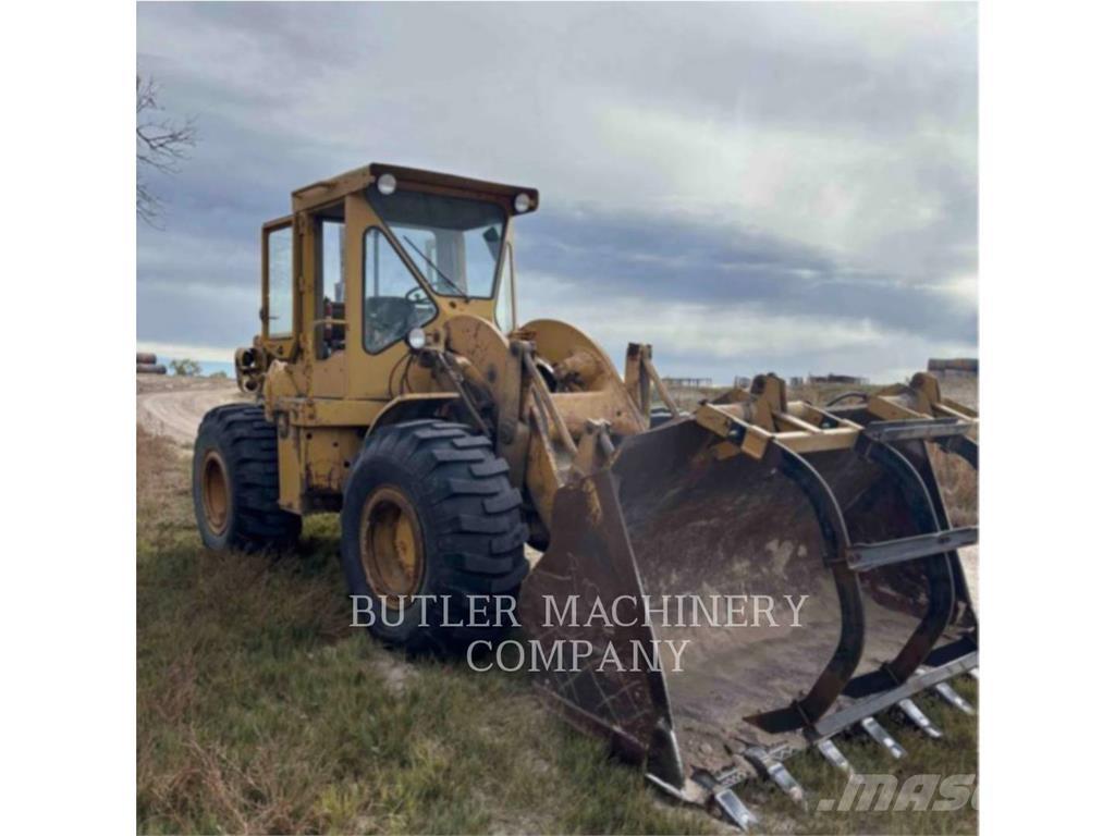 CAT 950 Фронтальные погрузчики