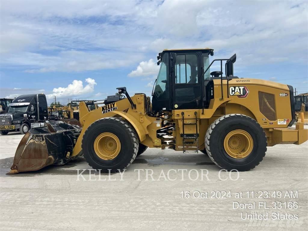 CAT 950 GC Фронтальные погрузчики