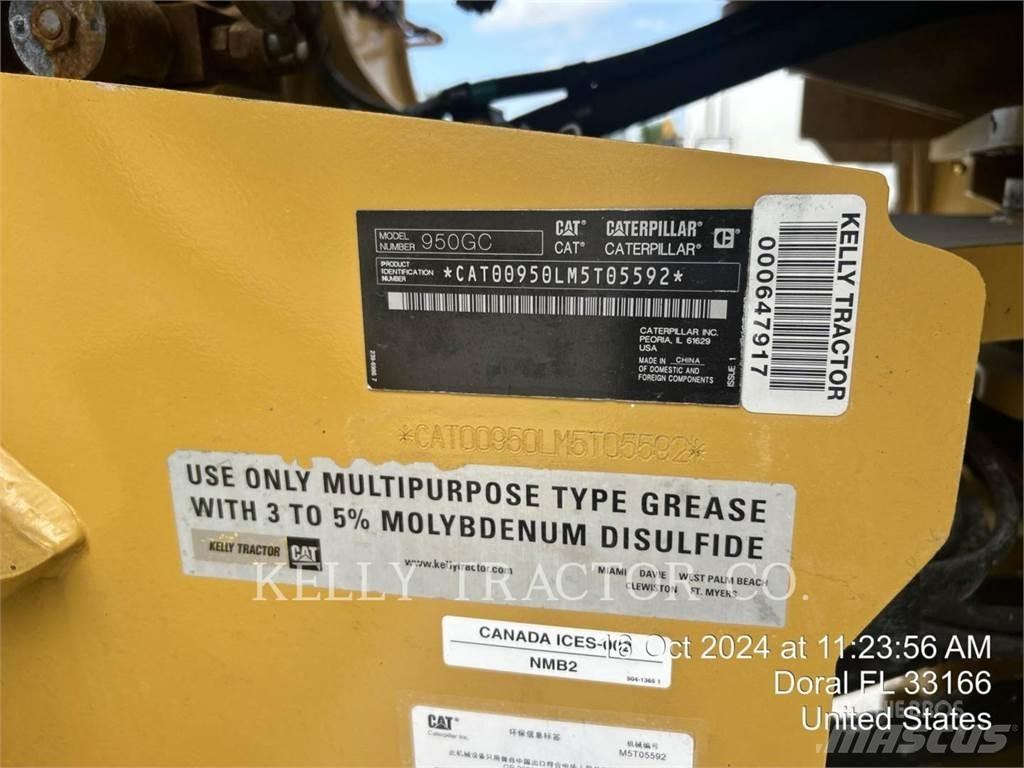 CAT 950 GC Фронтальные погрузчики