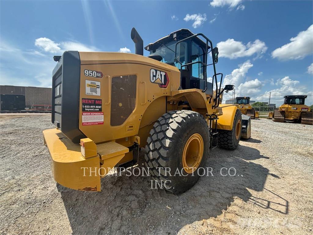 CAT 950 GC Фронтальные погрузчики