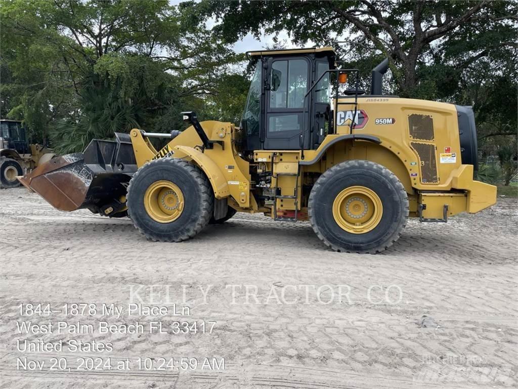 CAT 950 M Фронтальные погрузчики