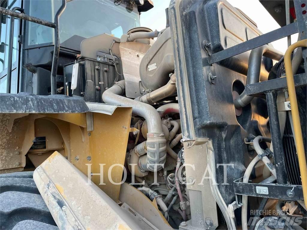 CAT 950 QC Фронтальные погрузчики