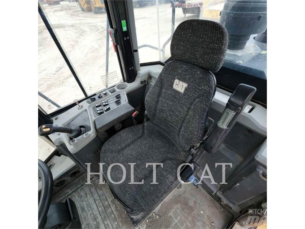 CAT 950GC Фронтальные погрузчики