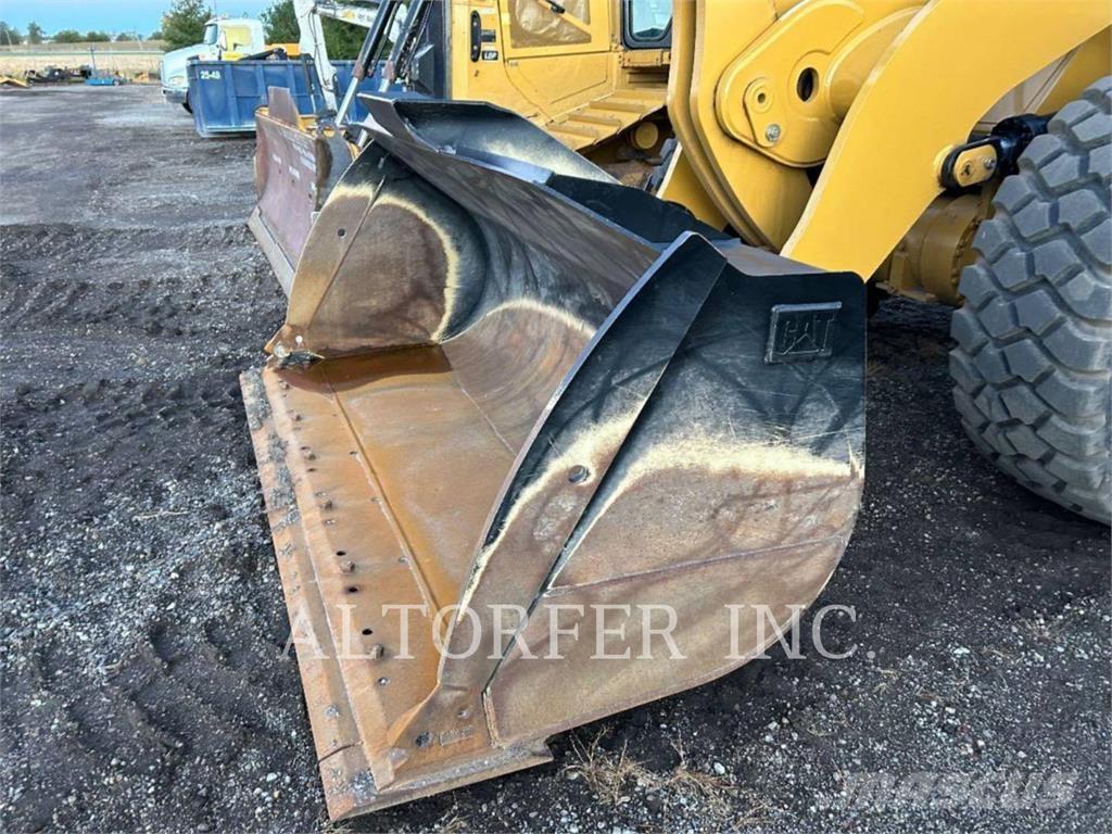 CAT 950GC Фронтальные погрузчики