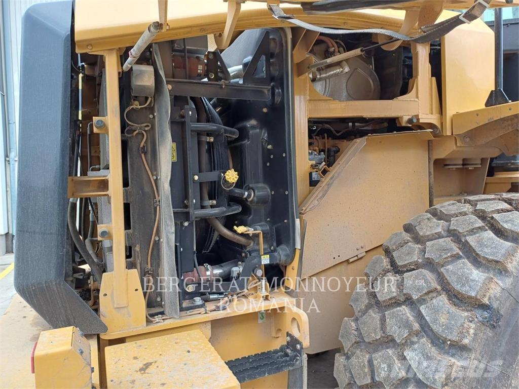 CAT 950GC Фронтальные погрузчики