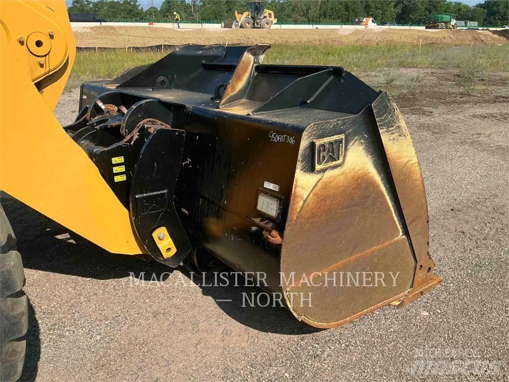 CAT 950GC Q Фронтальные погрузчики