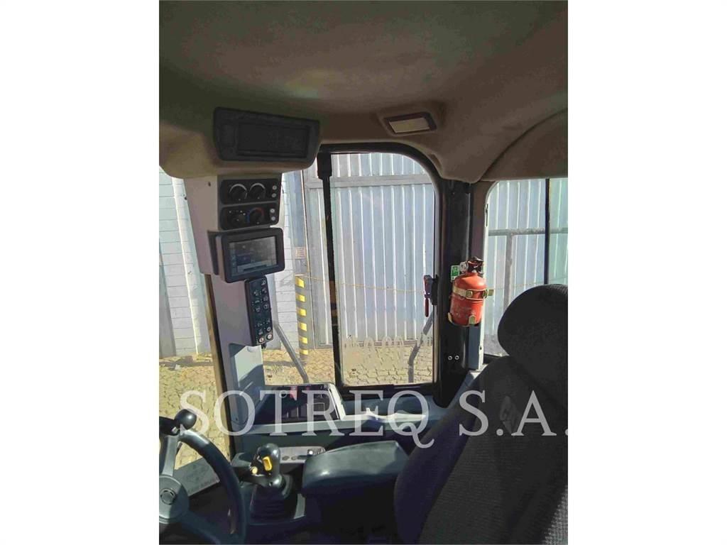 CAT 950L Фронтальные погрузчики