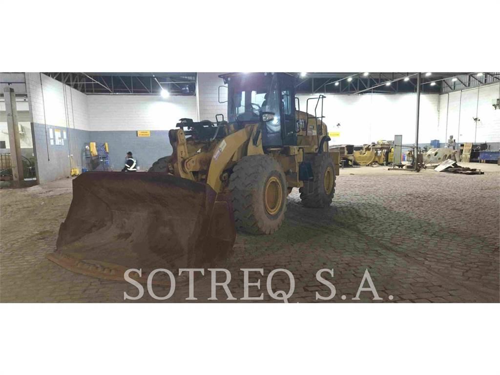 CAT 950L Фронтальные погрузчики