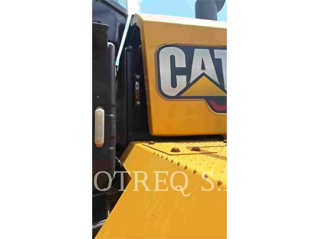 CAT 950L Фронтальные погрузчики