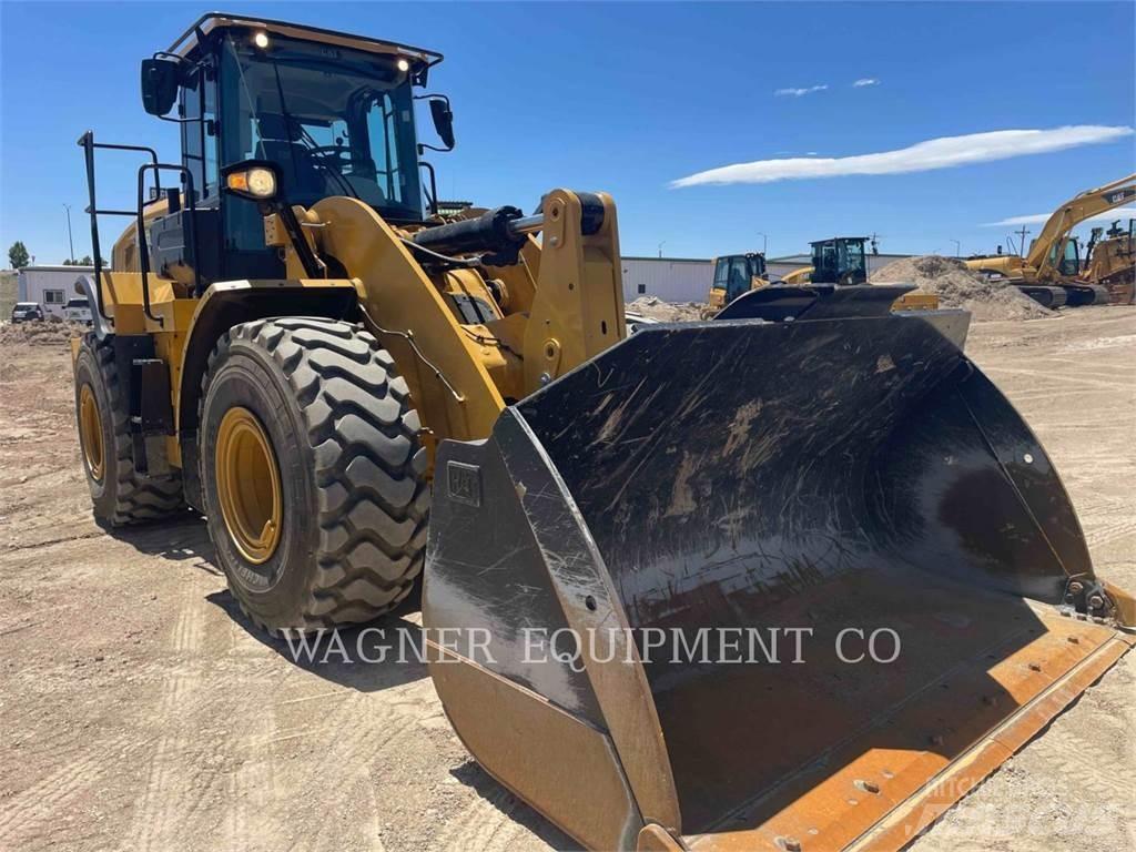 CAT 950M Фронтальные погрузчики