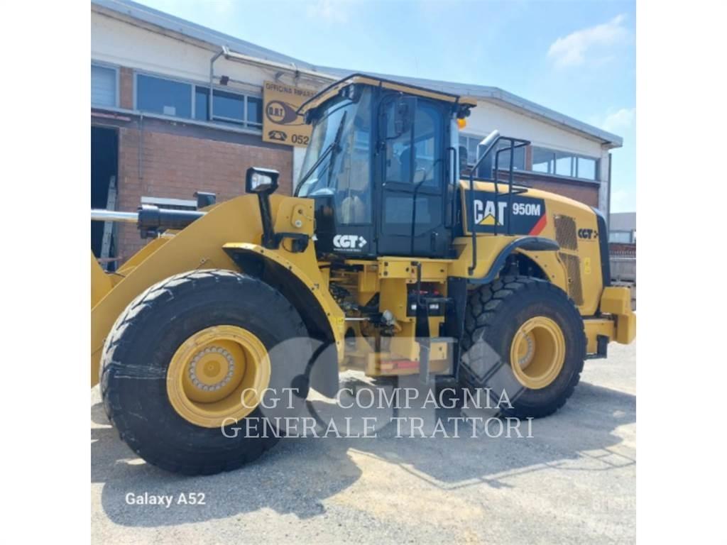 CAT 950M Фронтальные погрузчики