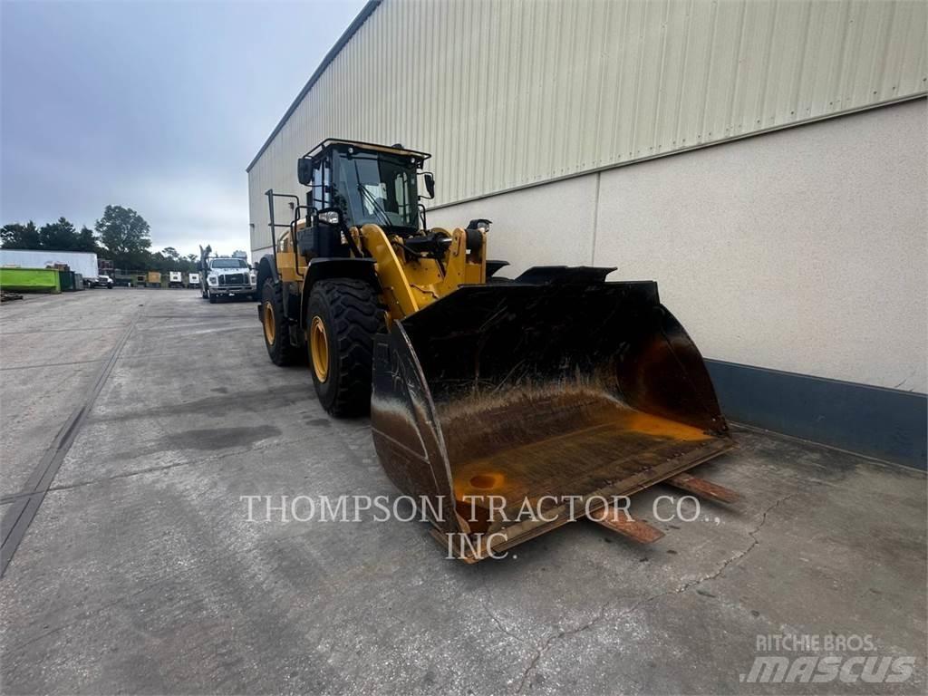 CAT 950M Фронтальные погрузчики
