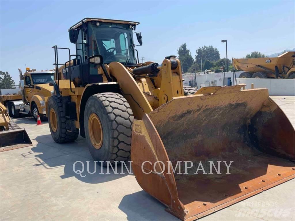 CAT 950M Фронтальные погрузчики