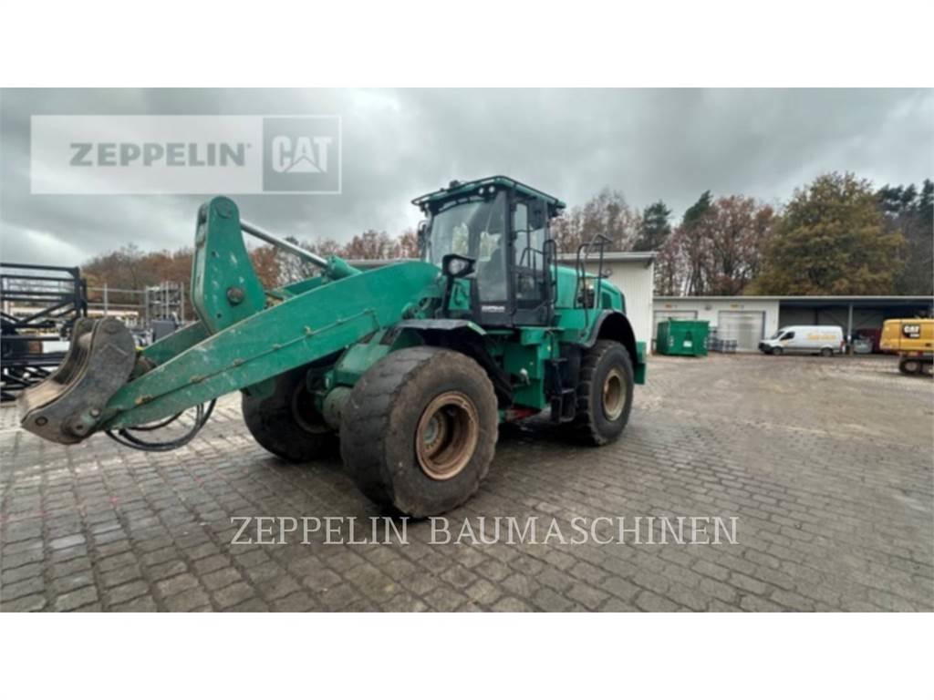 CAT 950M Фронтальные погрузчики