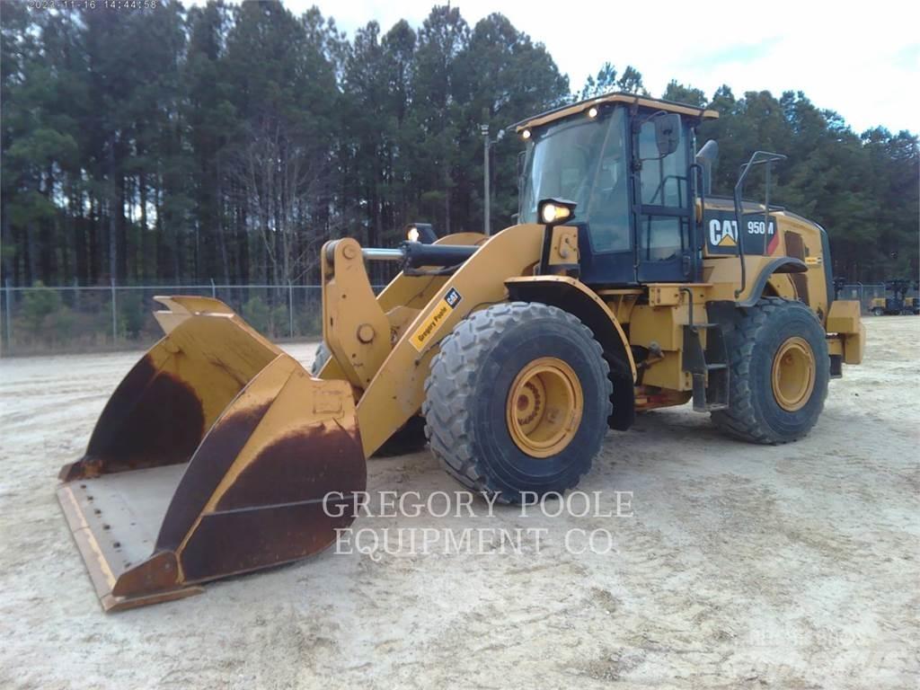 CAT 950M Фронтальные погрузчики