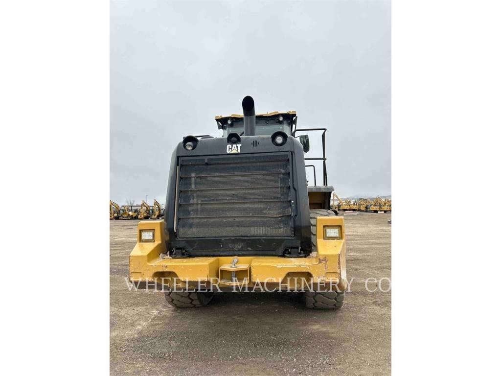CAT 950M Фронтальные погрузчики