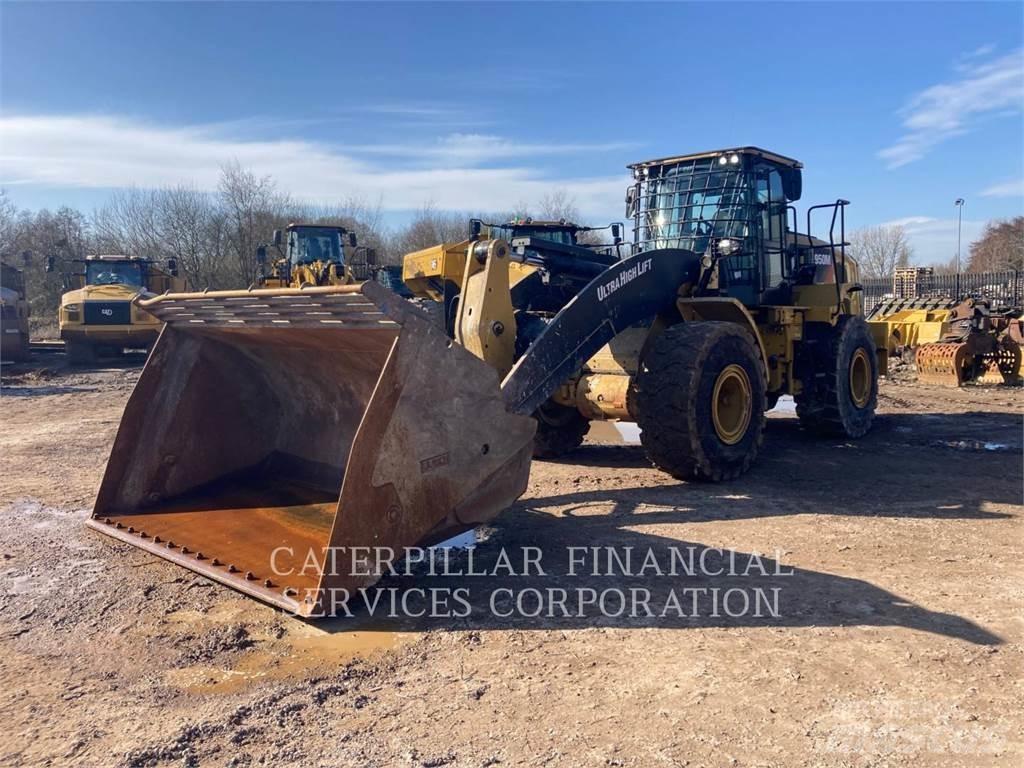 CAT 950M Фронтальные погрузчики
