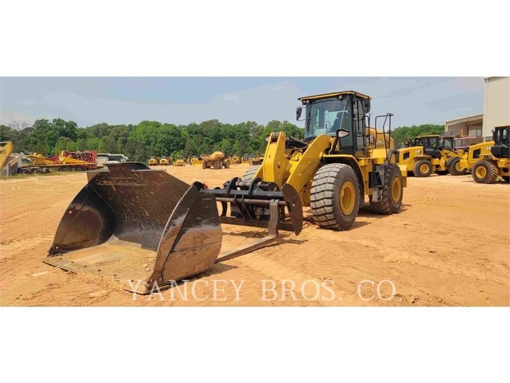 CAT 950M Фронтальные погрузчики