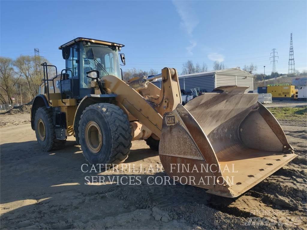 CAT 950M Фронтальные погрузчики
