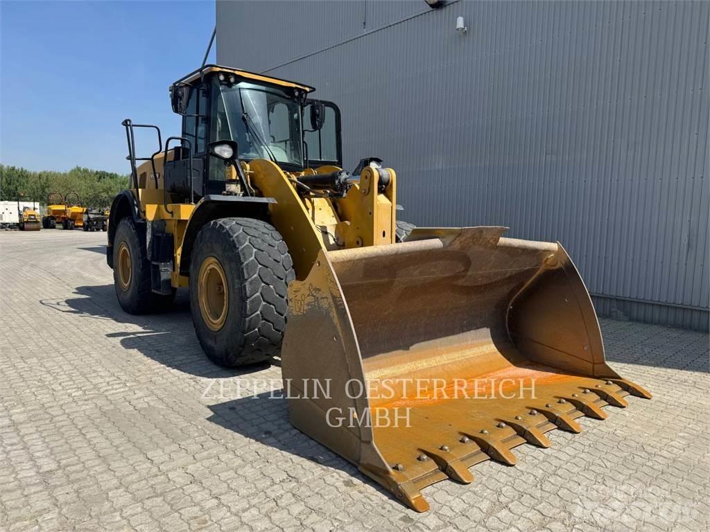 CAT 950M Фронтальные погрузчики