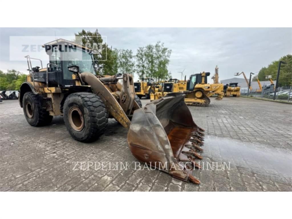 CAT 950M Фронтальные погрузчики