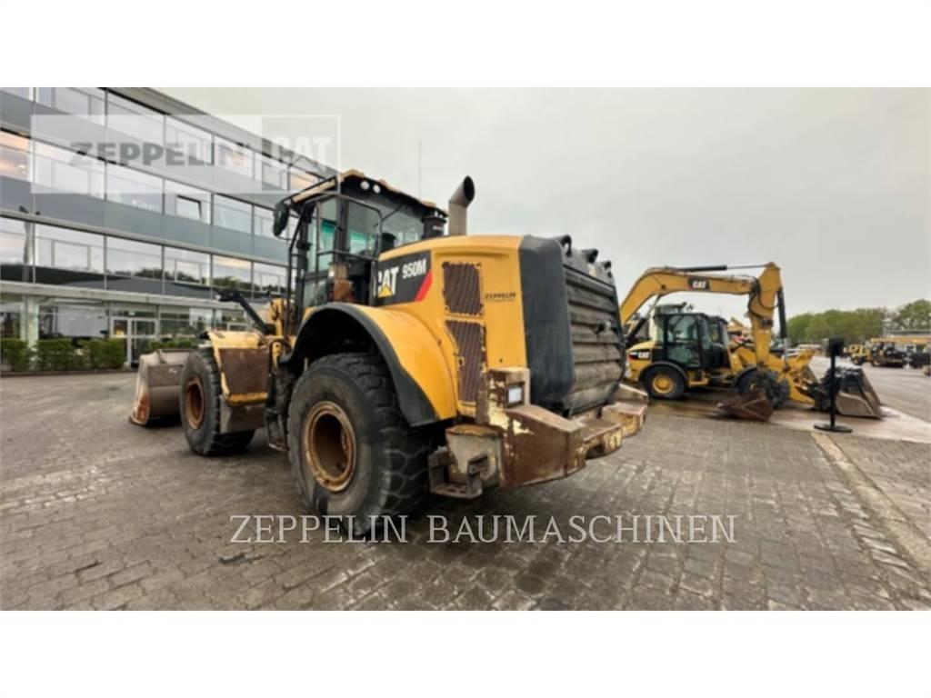 CAT 950M Фронтальные погрузчики