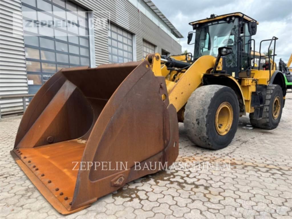CAT 950M Фронтальные погрузчики