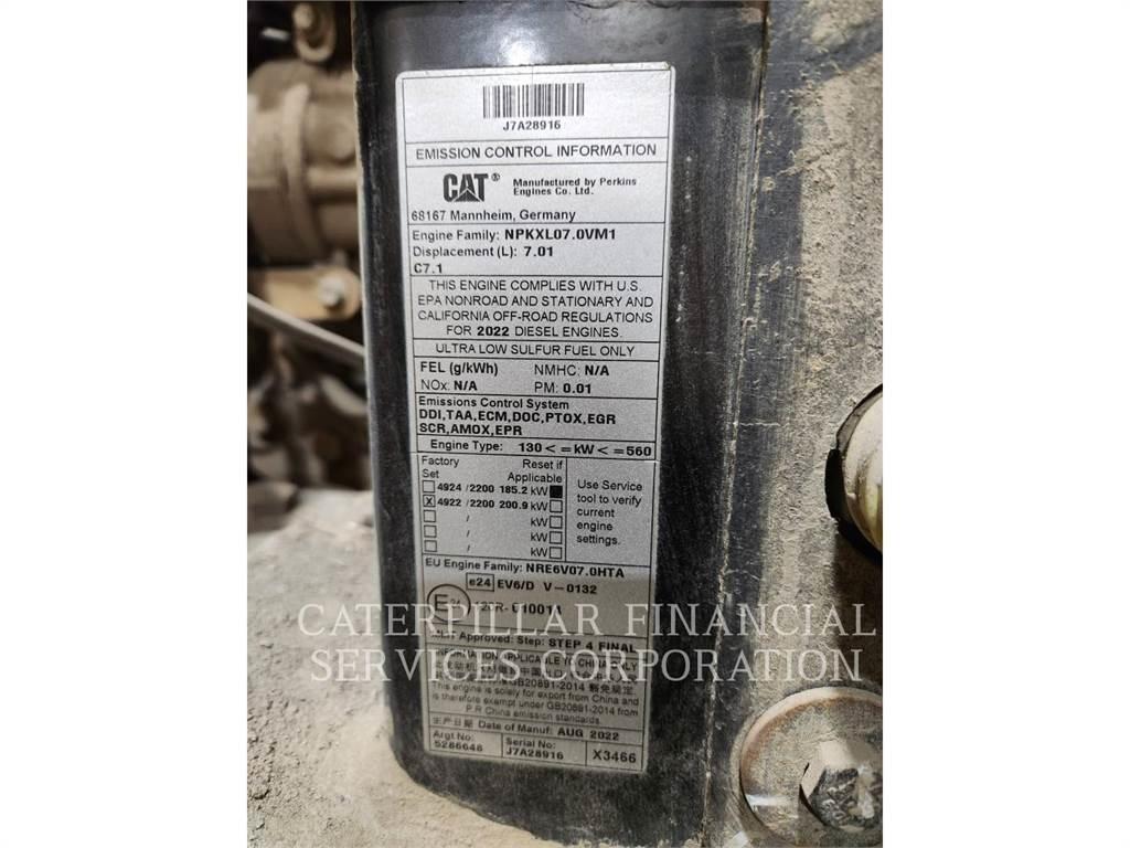 CAT 950M Фронтальные погрузчики