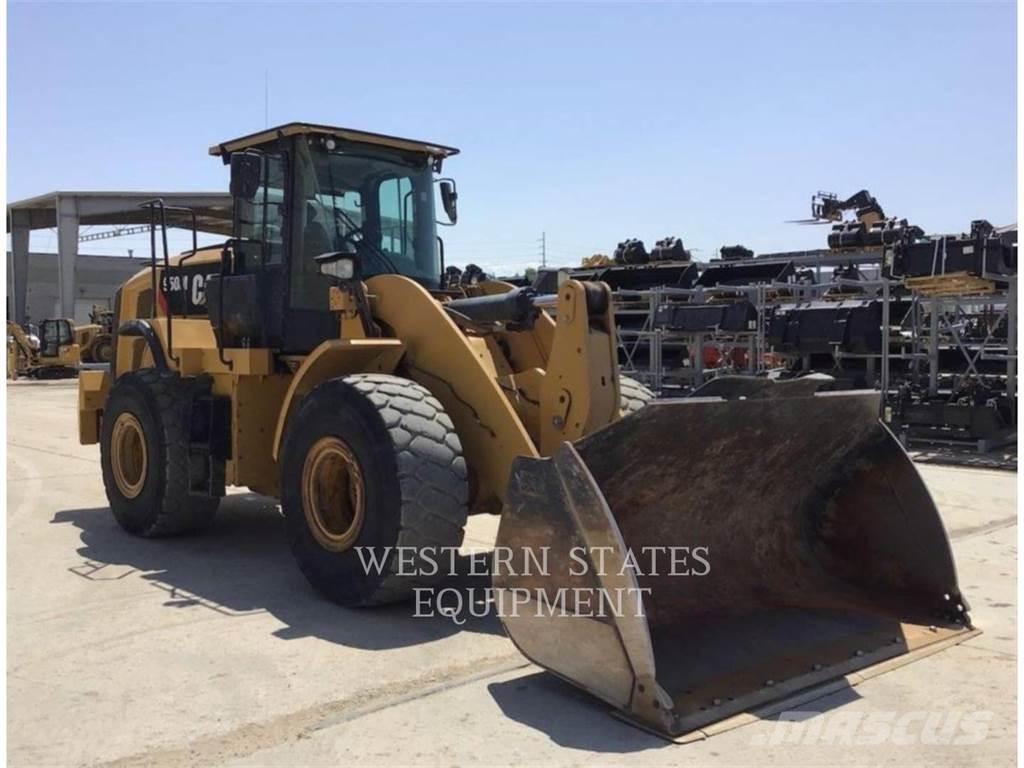 CAT 950M Фронтальные погрузчики