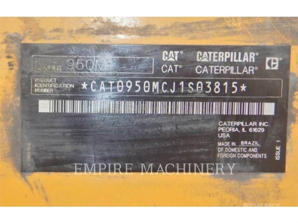 CAT 950M Фронтальные погрузчики
