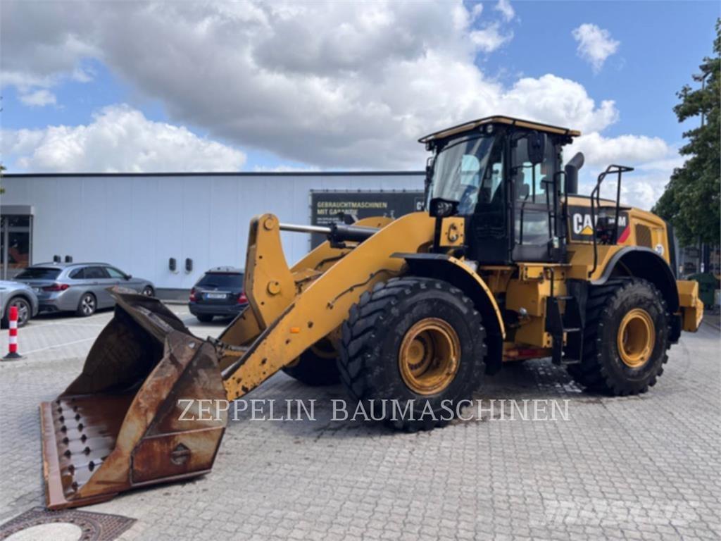 CAT 950M Фронтальные погрузчики