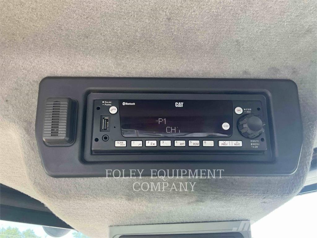 CAT 950M Фронтальные погрузчики