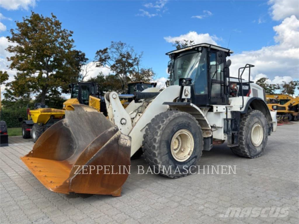 CAT 950M Фронтальные погрузчики
