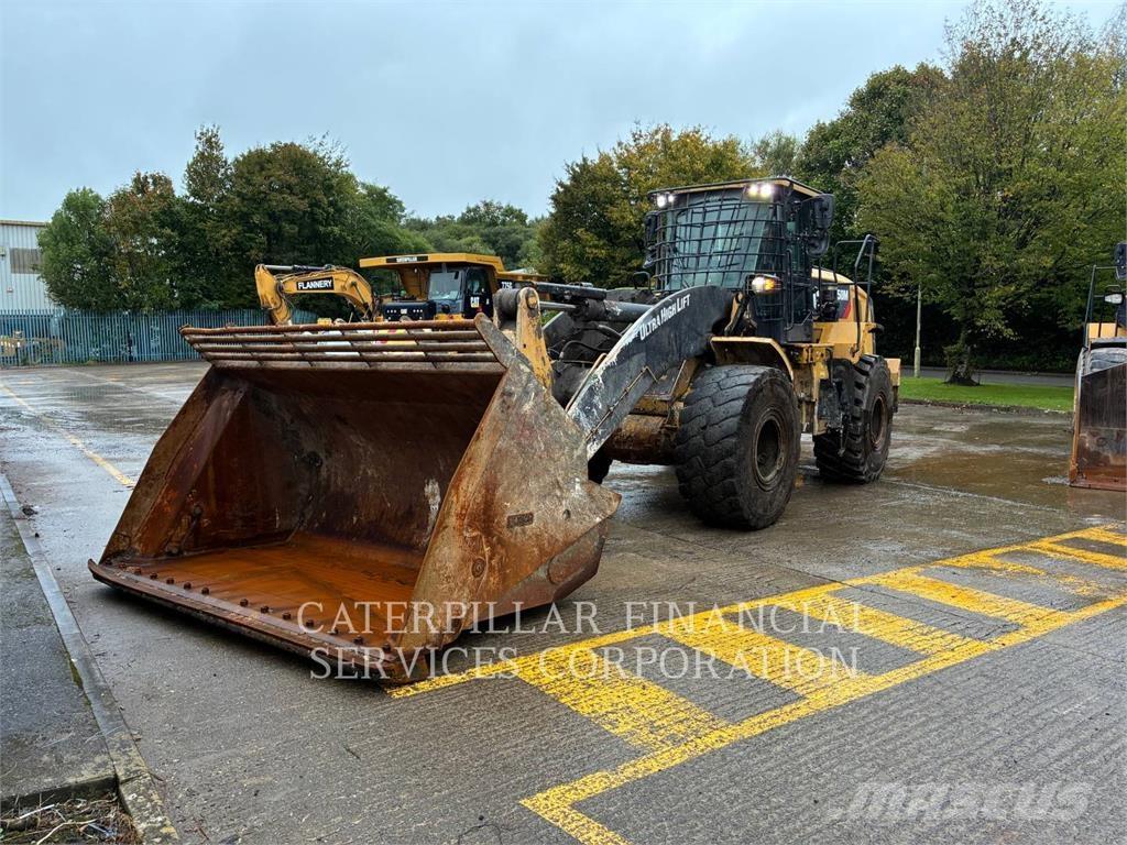 CAT 950M Фронтальные погрузчики