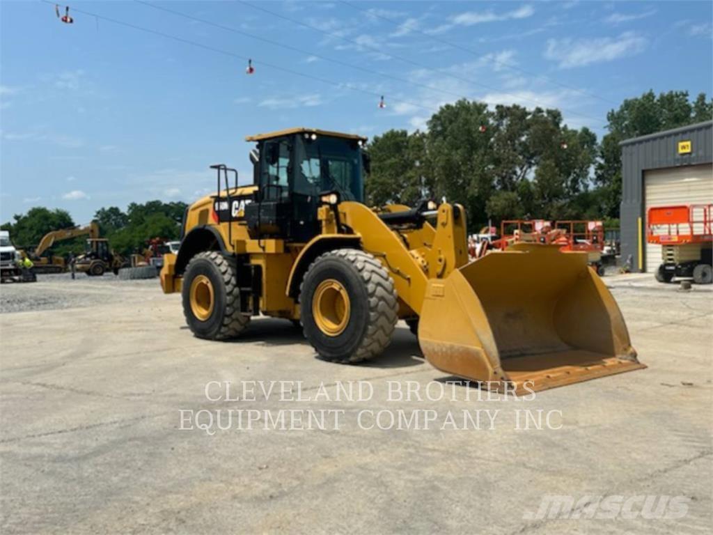 CAT 950M Фронтальные погрузчики