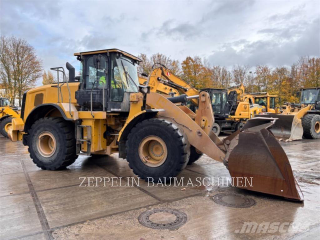 CAT 950M Фронтальные погрузчики