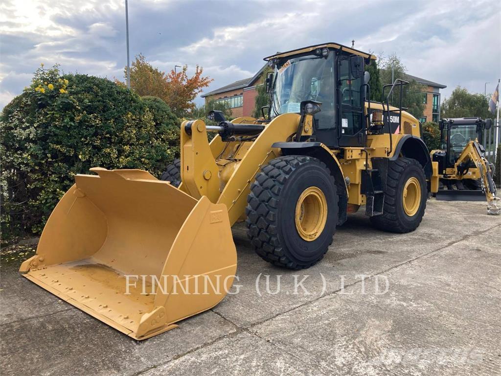CAT 950M Фронтальные погрузчики