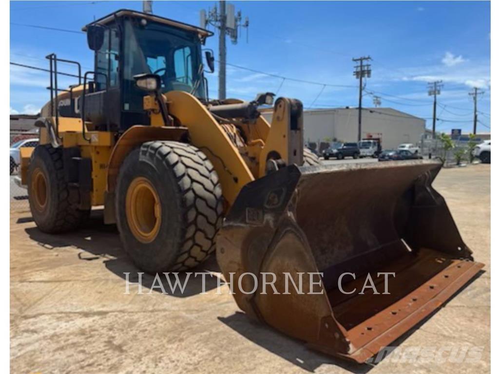 CAT 950M Фронтальные погрузчики