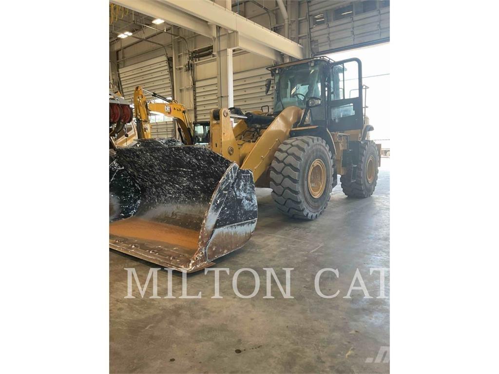 CAT 950M 3V Фронтальные погрузчики