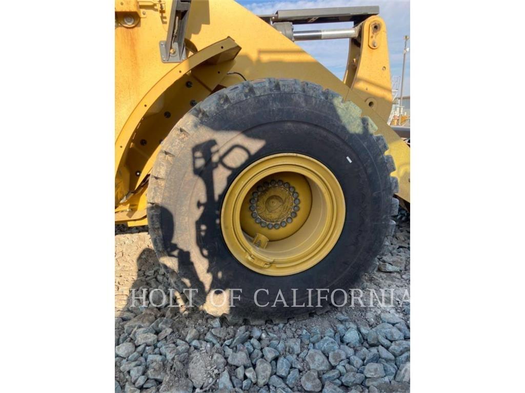 CAT 950M HL Фронтальные погрузчики