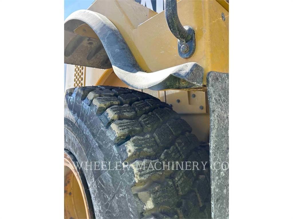 CAT 950M JRB Фронтальные погрузчики
