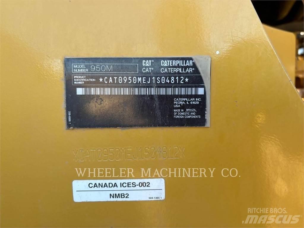 CAT 950M QC Фронтальные погрузчики