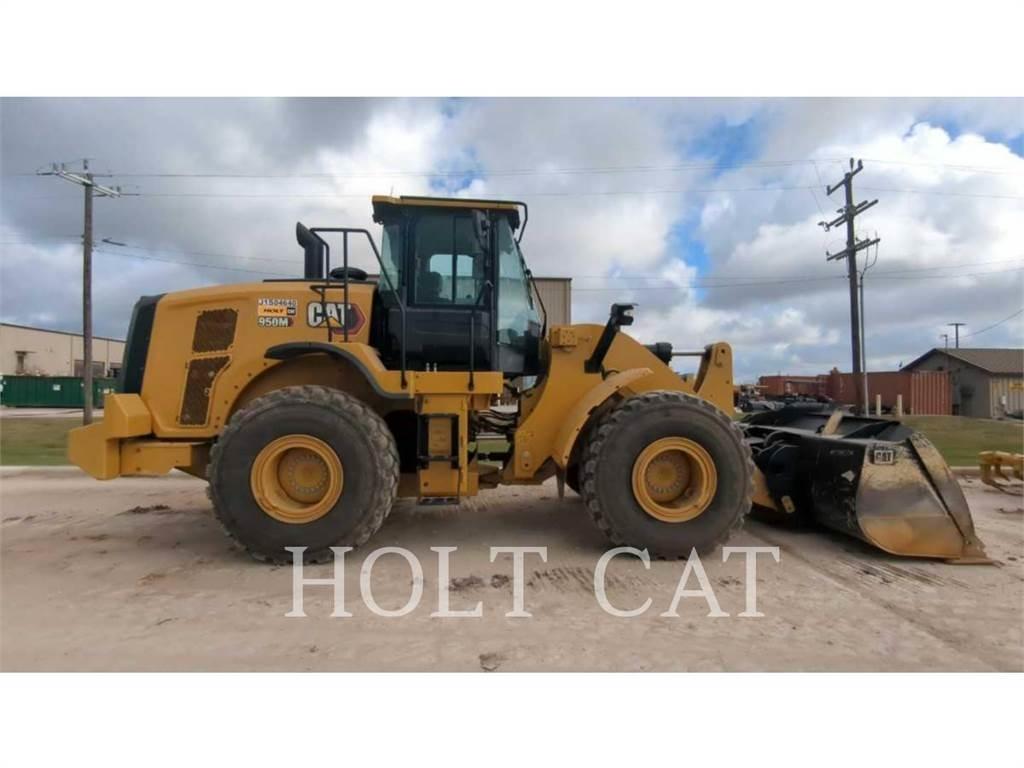 CAT 950M QC Фронтальные погрузчики