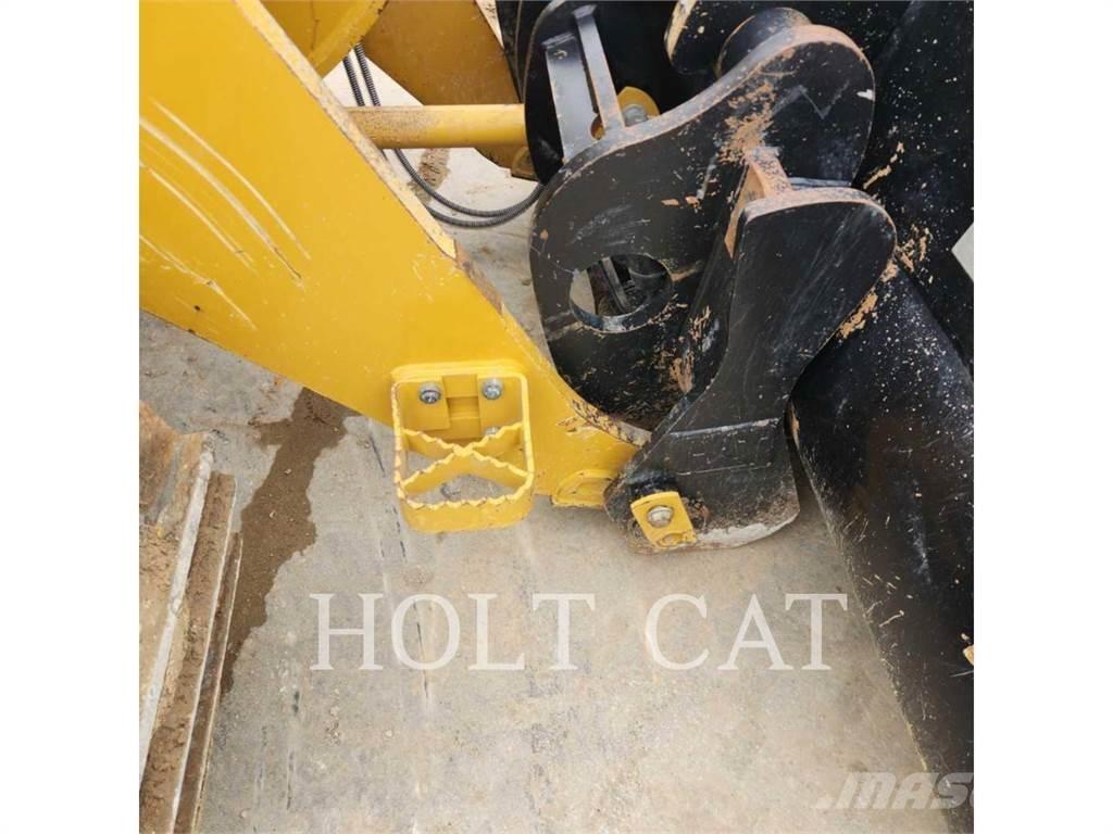 CAT 953 Гусеничные фронтальные погрузчики