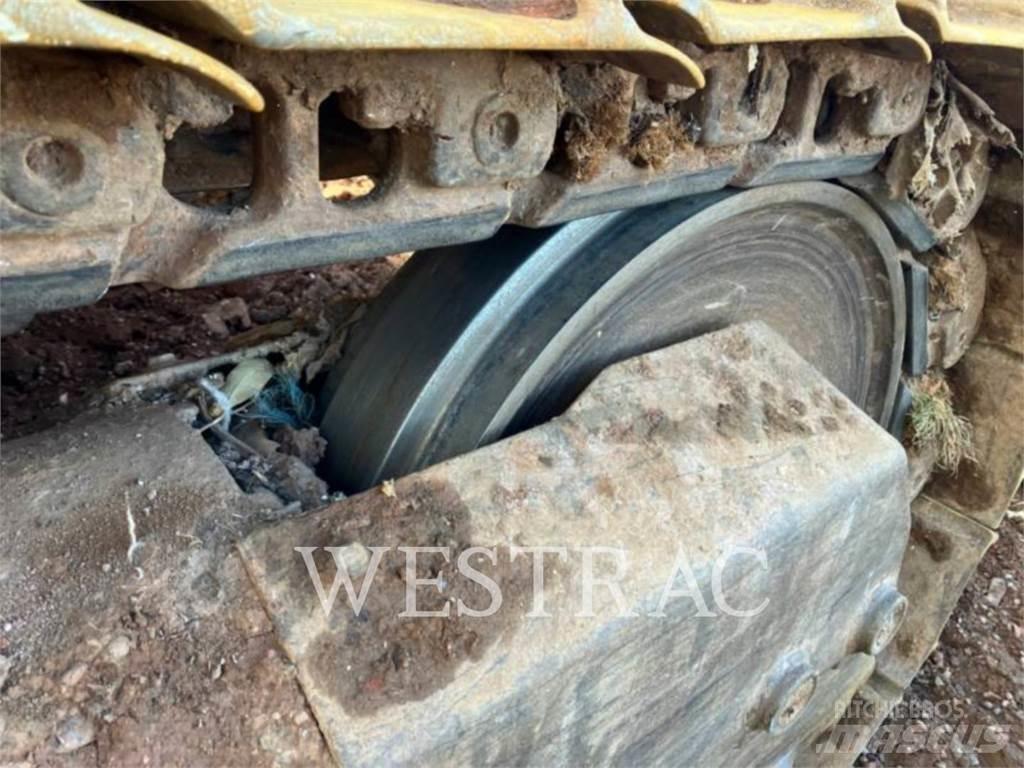 CAT 953C Гусеничные фронтальные погрузчики