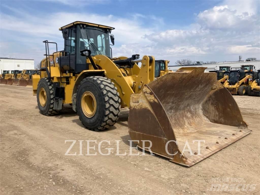 CAT 962 Фронтальные погрузчики