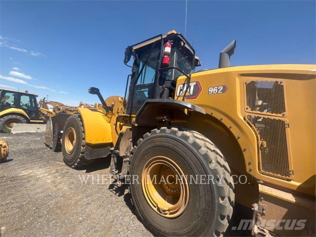 CAT 962 QC Фронтальные погрузчики