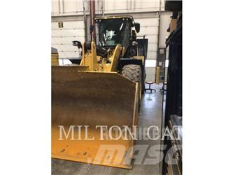 CAT 962M Фронтальные погрузчики