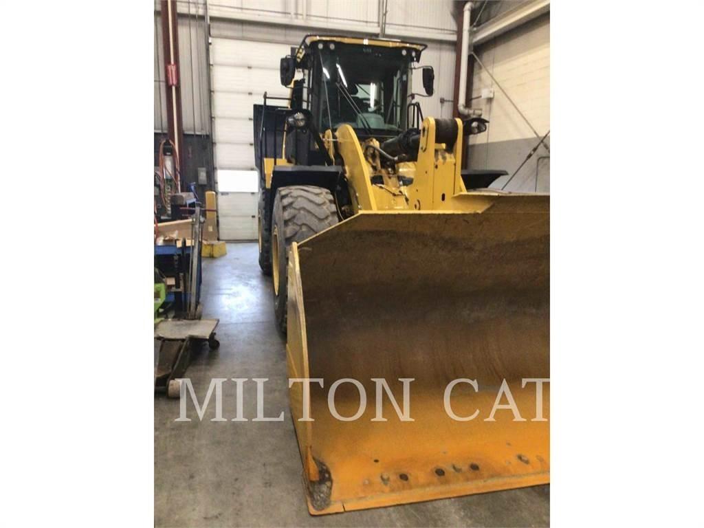 CAT 962M Фронтальные погрузчики